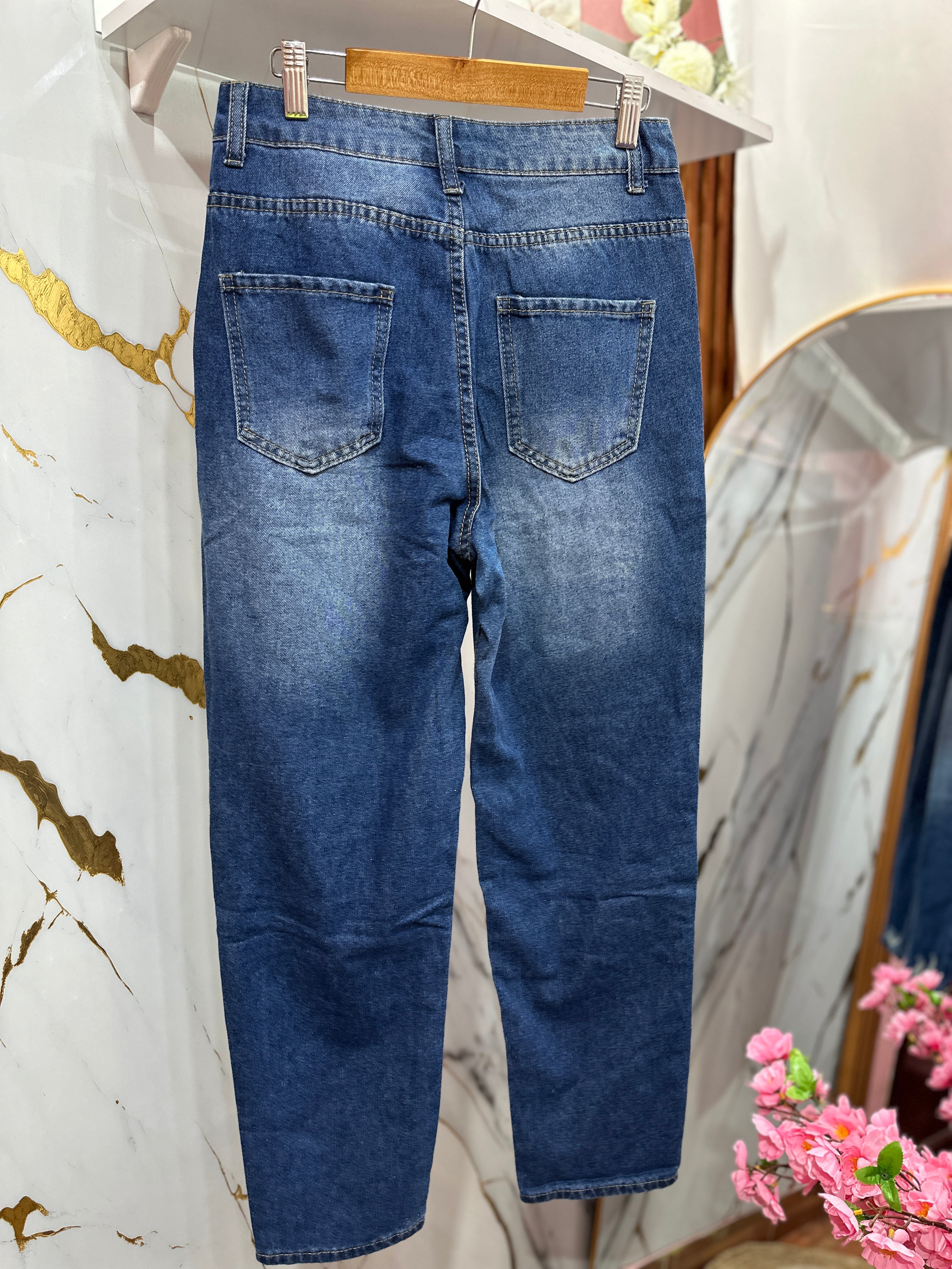 Mom Jean