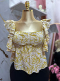 Blusa con estampado floral sutil
