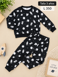 Conjunto para niño de 2 piezas con estampado espacial