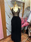 Vestido largo SHEIN de estilo halter parte superior de encaje y escote en V