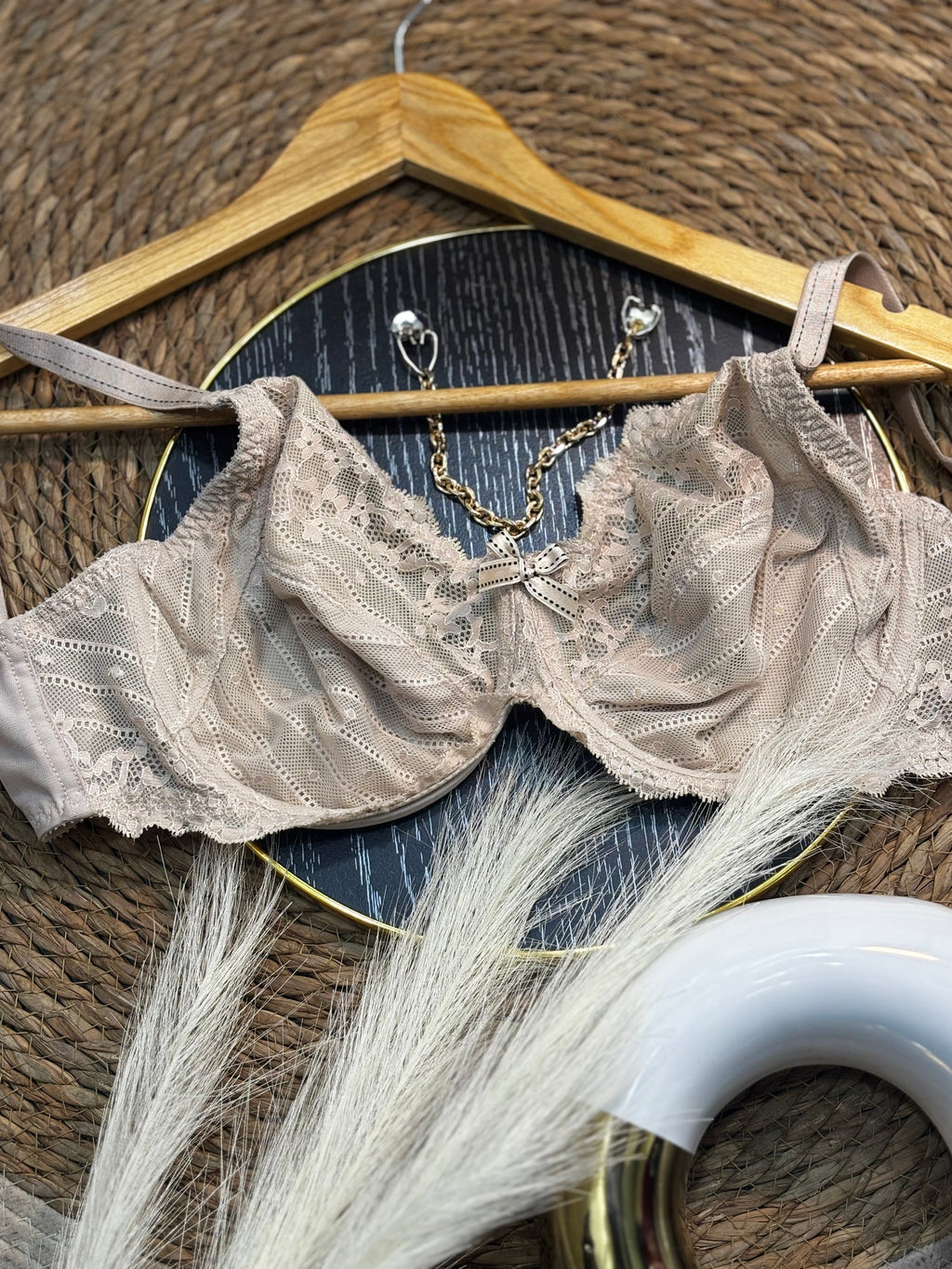 🤍 Brasier Beige de Encaje