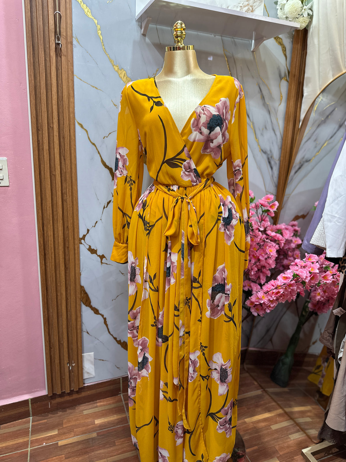 Maxi Vestido amarillo MEITENG con estampado floral con escote en V cruzado de mangas largas