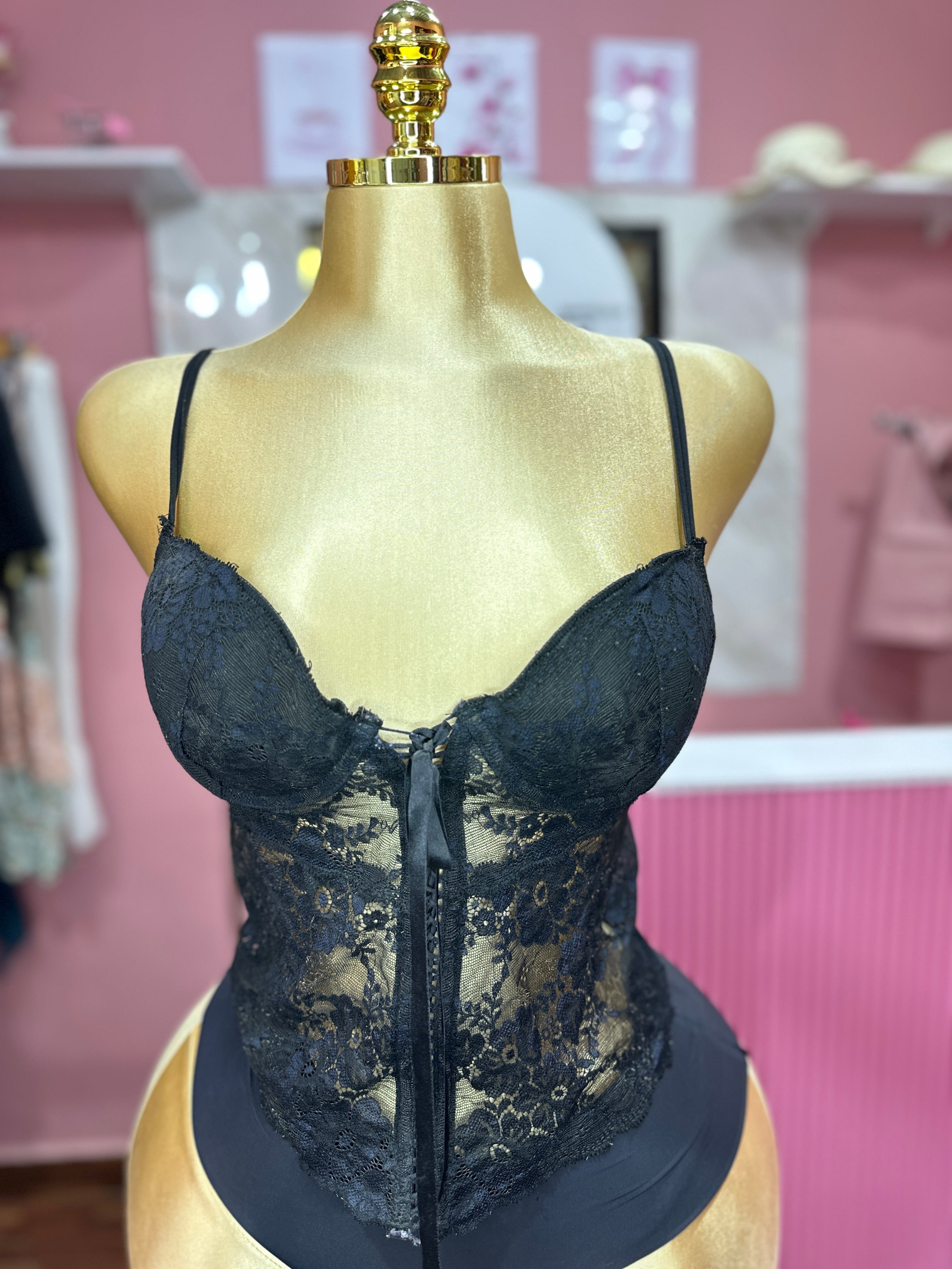 Corset Top de Encaje Negro